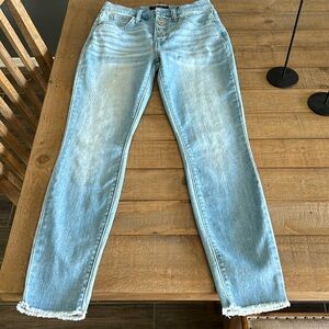 Lucky Brand Ankle Jeans